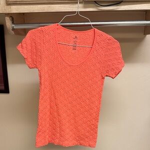 BKE Coral Textured Scoop Short Sleeve Top